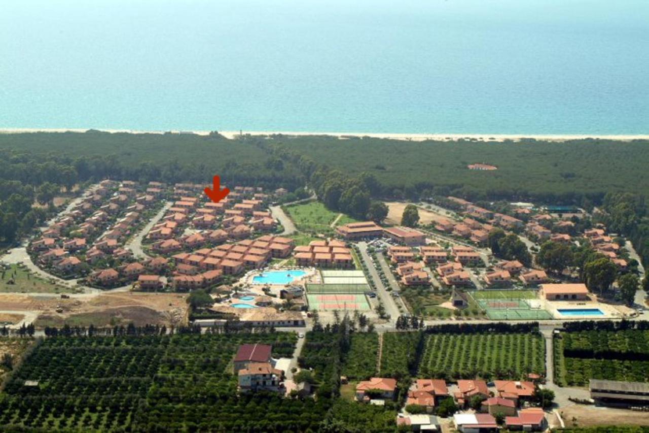 פיצו Le Ville Di Porto Ada מראה חיצוני תמונה